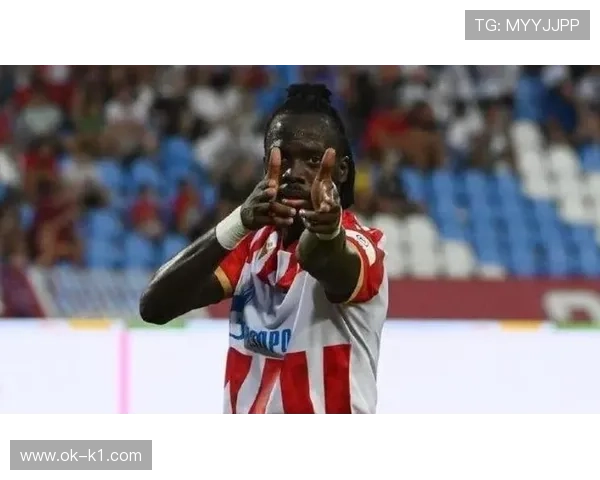 上港签下新锋霸？申花球迷心痛质问：我们引援策略是否错了？！